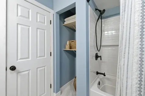 66 Lyford Road Brookfield NH 03872