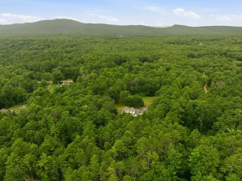 66 Lyford Road Brookfield NH 03872