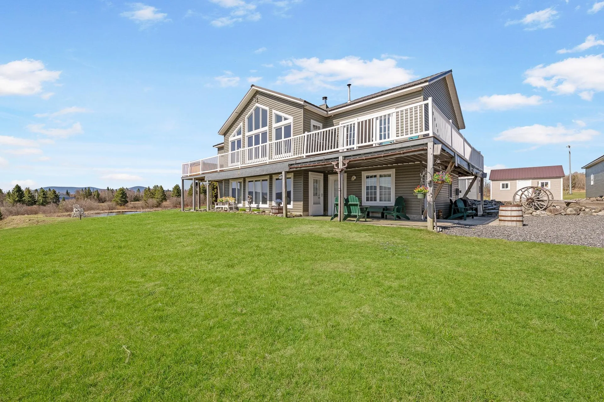 794 Reed Road Colebrook NH 03576