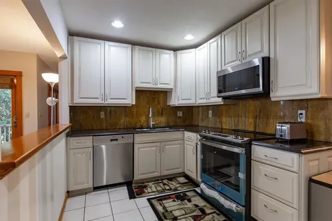 33 Clearwater Drive Dover NH 03820