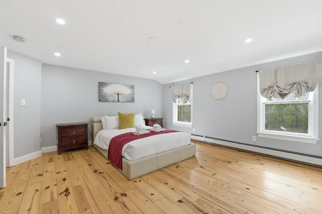 61 Union Wharf Road Tuftonboro NH 03816