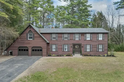 61 Union Wharf Road Tuftonboro NH 03816