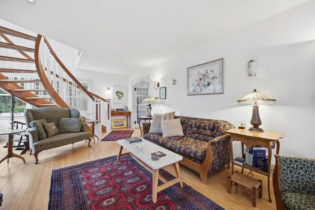 860 Yale Heights Road West Windsor VT 05089