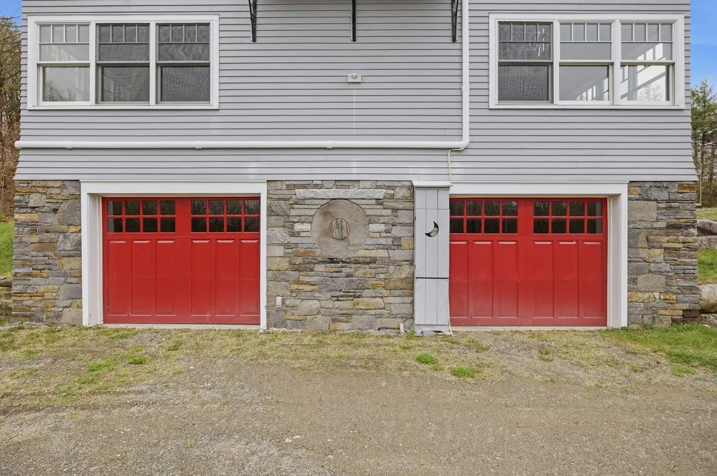 860 Yale Heights Road West Windsor VT 05089