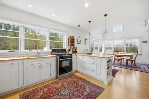 860 Yale Heights Road West Windsor VT 05089
