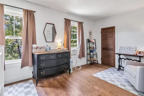 7 Riverton Street Keene NH 03431