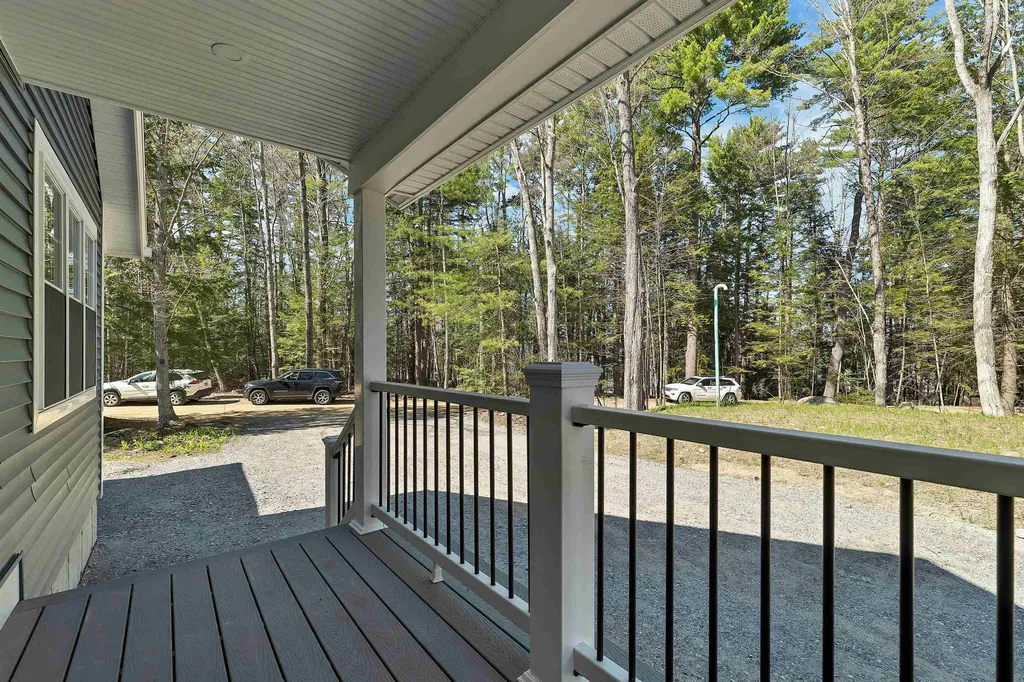 84 Maple Circle Sanbornton NH 03269