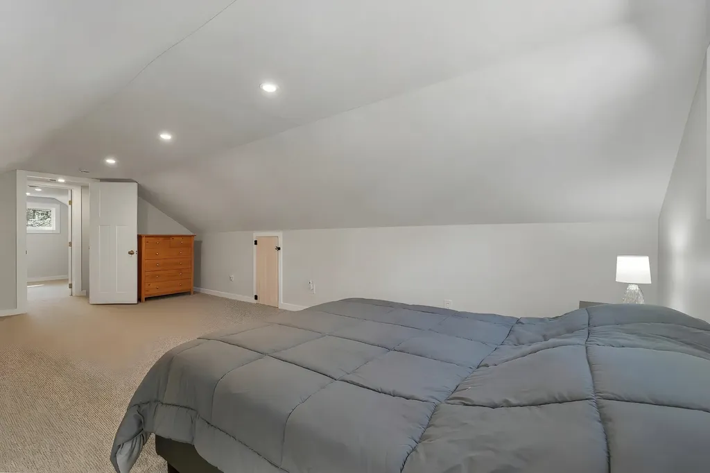 84 Maple Circle Sanbornton NH 03269