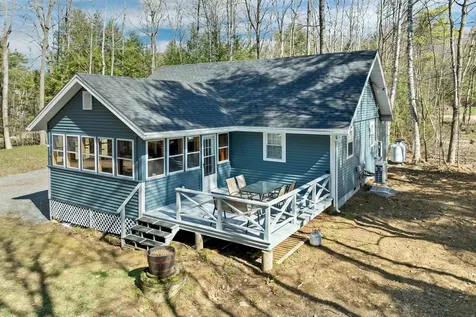 84 Maple Circle Sanbornton NH 03269