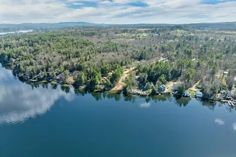 84 Maple Circle Sanbornton NH 03269