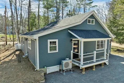 84 Maple Circle Sanbornton NH 03269