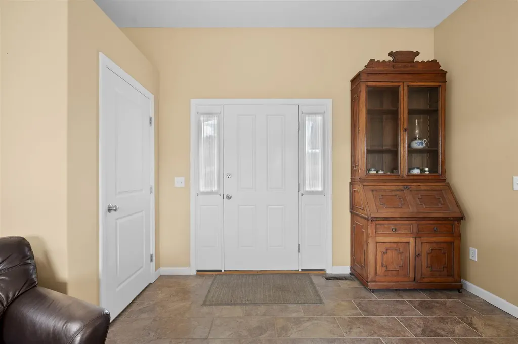 3 Orchard Hill Road Epping NH 03042