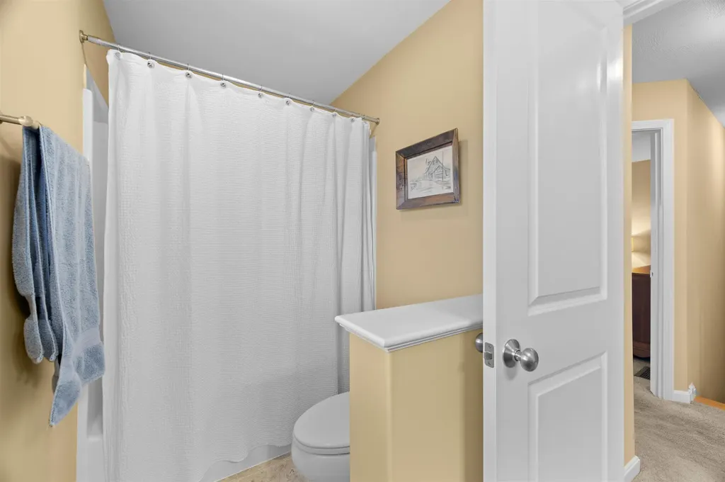 3 Orchard Hill Road Epping NH 03042