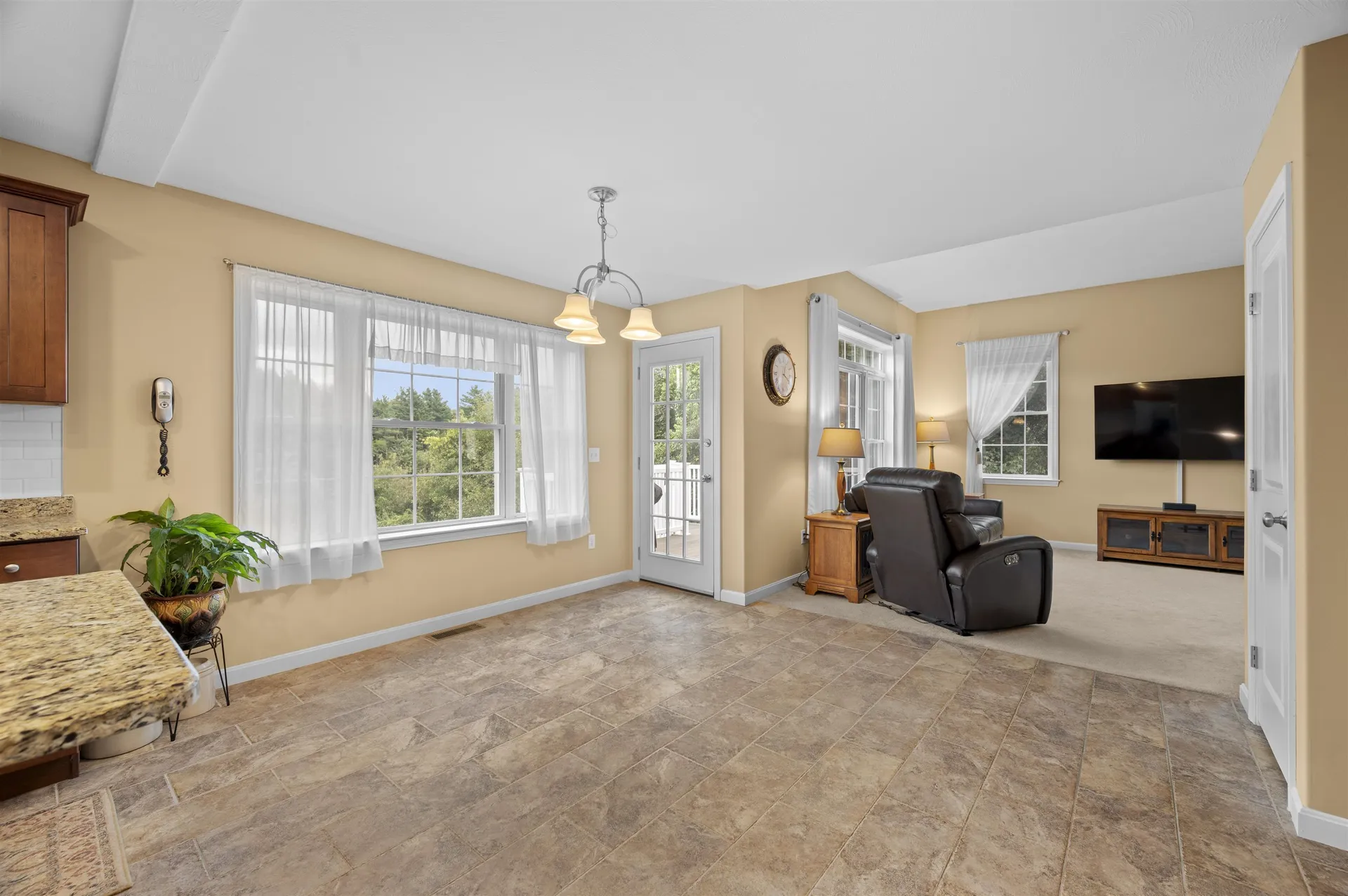 3 Orchard Hill Road Epping NH 03042