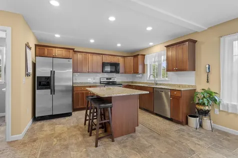 3 Orchard Hill Road Epping NH 03042