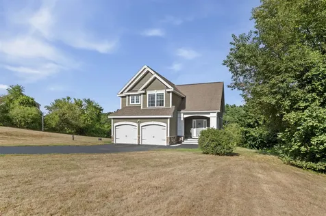 3 Orchard Hill Road Epping NH 03042