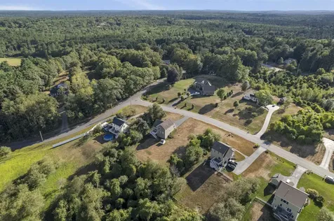 3 Orchard Hill Road Epping NH 03042