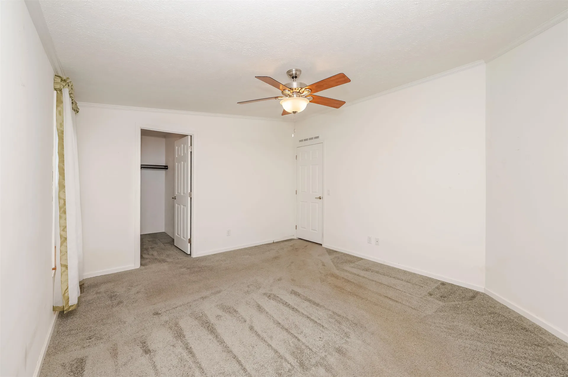 31 Meredith Drive Hampstead NH 03841