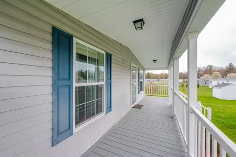 31 Meredith Drive Hampstead NH 03841