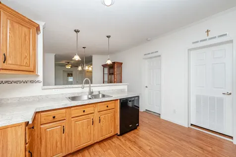 31 Meredith Drive Hampstead NH 03841