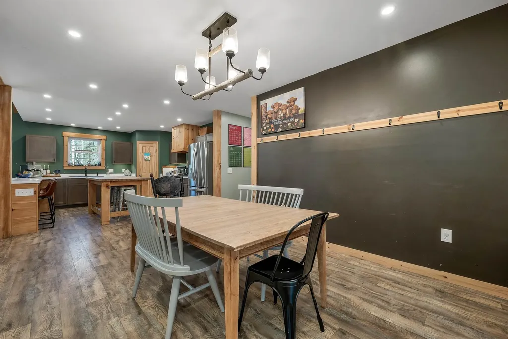 1881 Broomstick Hill Road Littleton NH 03561-4322