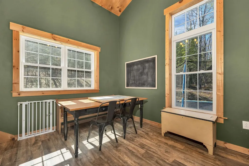 1881 Broomstick Hill Road Littleton NH 03561-4322