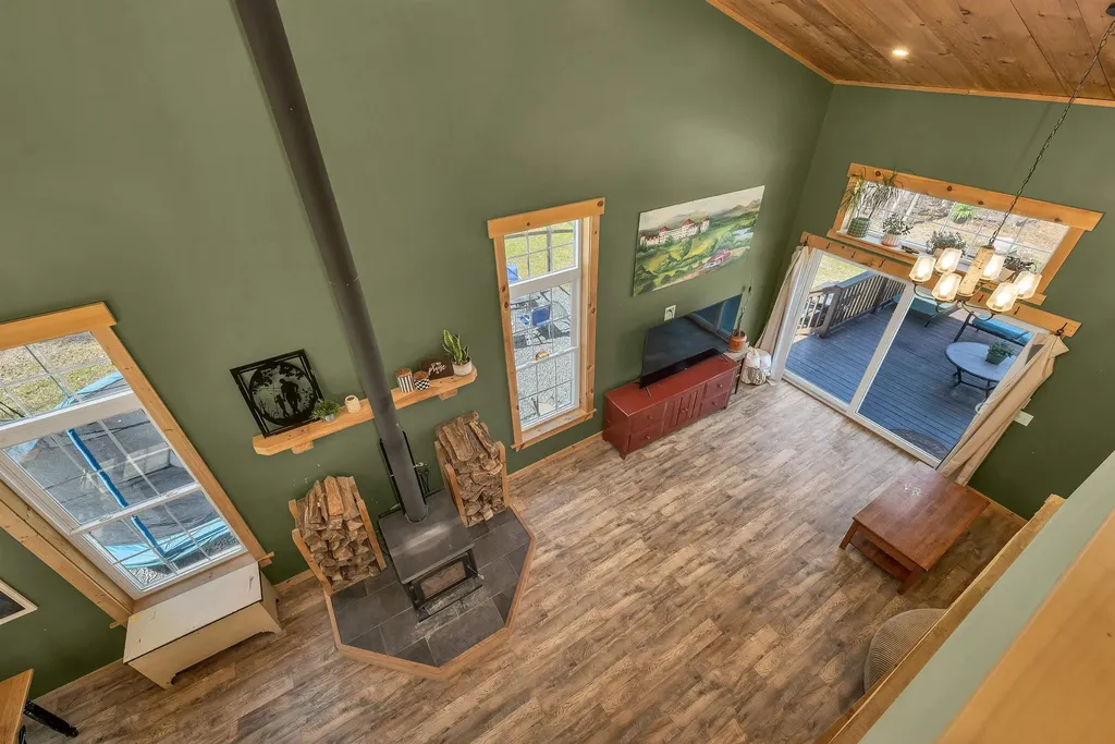 1881 Broomstick Hill Road Littleton NH 03561-4322