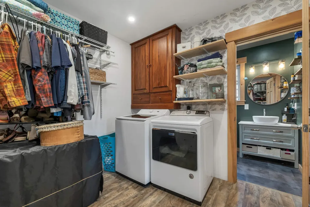 1881 Broomstick Hill Road Littleton NH 03561-4322