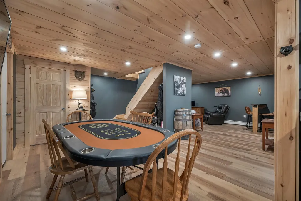 1881 Broomstick Hill Road Littleton NH 03561-4322