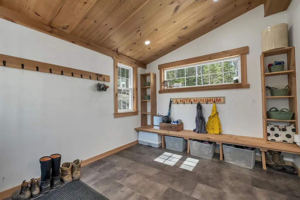 1881 Broomstick Hill Road Littleton NH 03561-4322