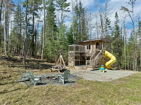 1881 Broomstick Hill Road Littleton NH 03561-4322