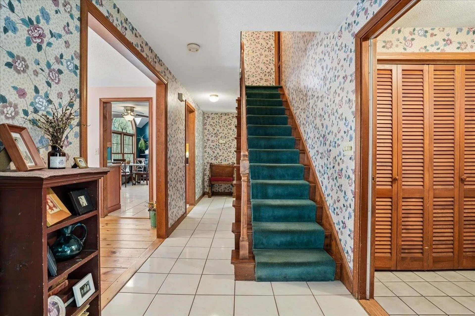 112 Hardy Road Londonderry NH 03053