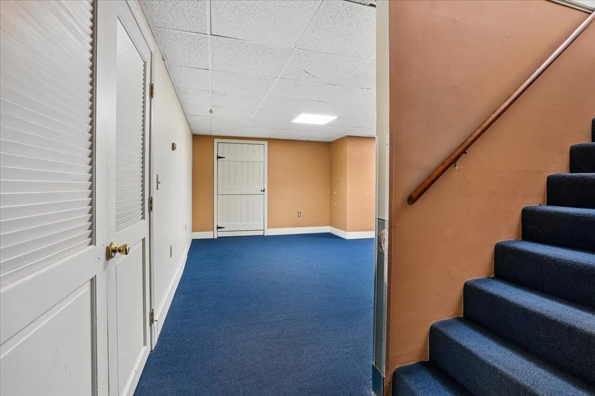 112 Hardy Road Londonderry NH 03053