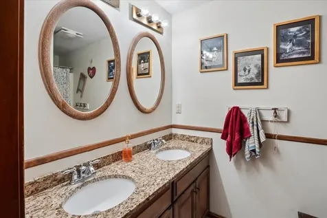 112 Hardy Road Londonderry NH 03053