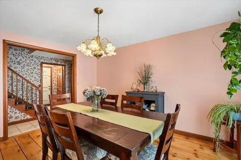 112 Hardy Road Londonderry NH 03053