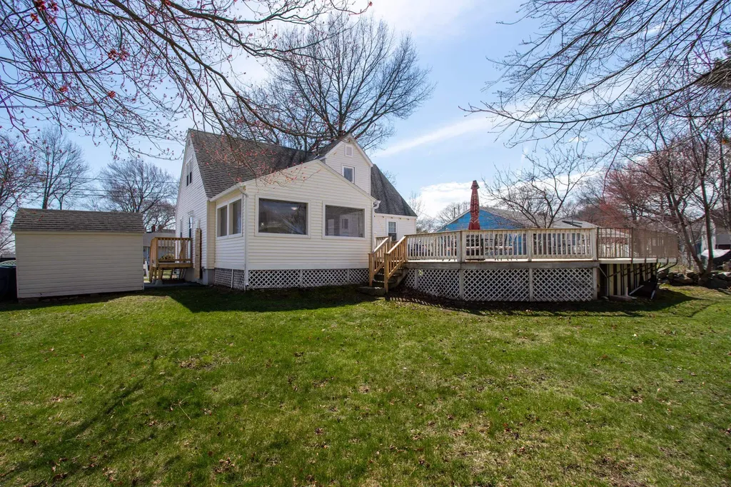 4 Hutchinson Drive Hampton NH 03842