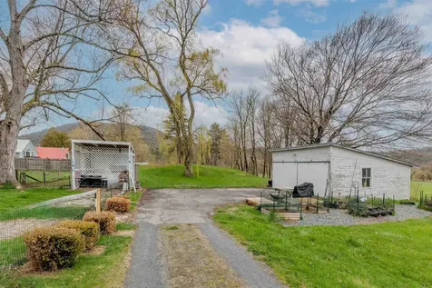 6 Cromwell Drive Haverhill NH 03785