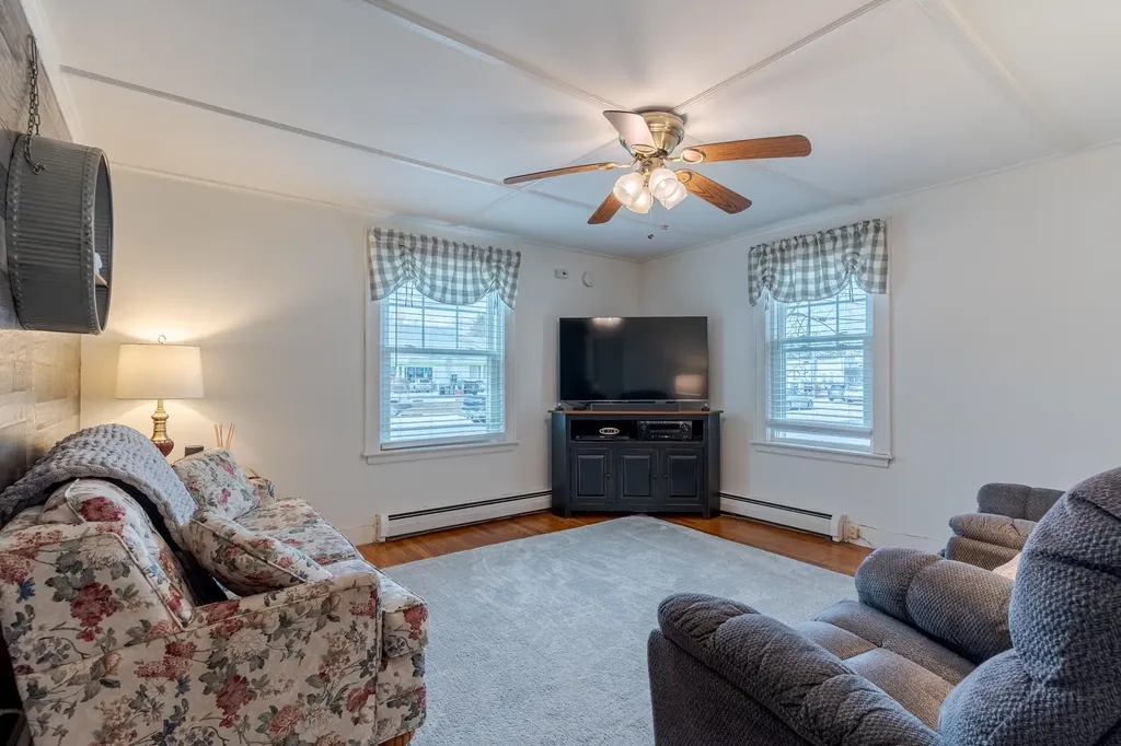 213 Route 108 Somersworth NH 03878