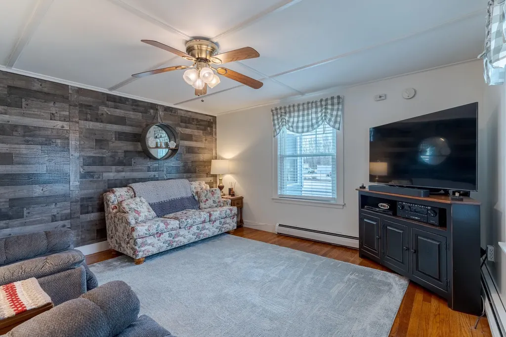 213 Route 108 Somersworth NH 03878