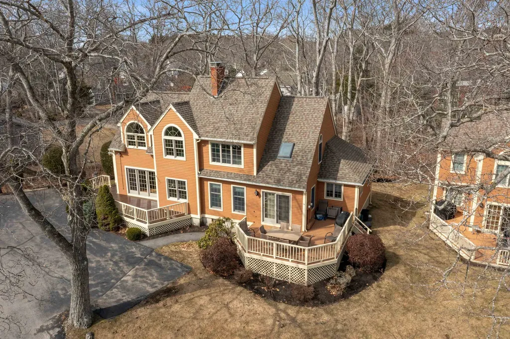 2B Rosewood Lane York ME 03909