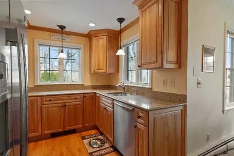 2B Rosewood Lane York ME 03909