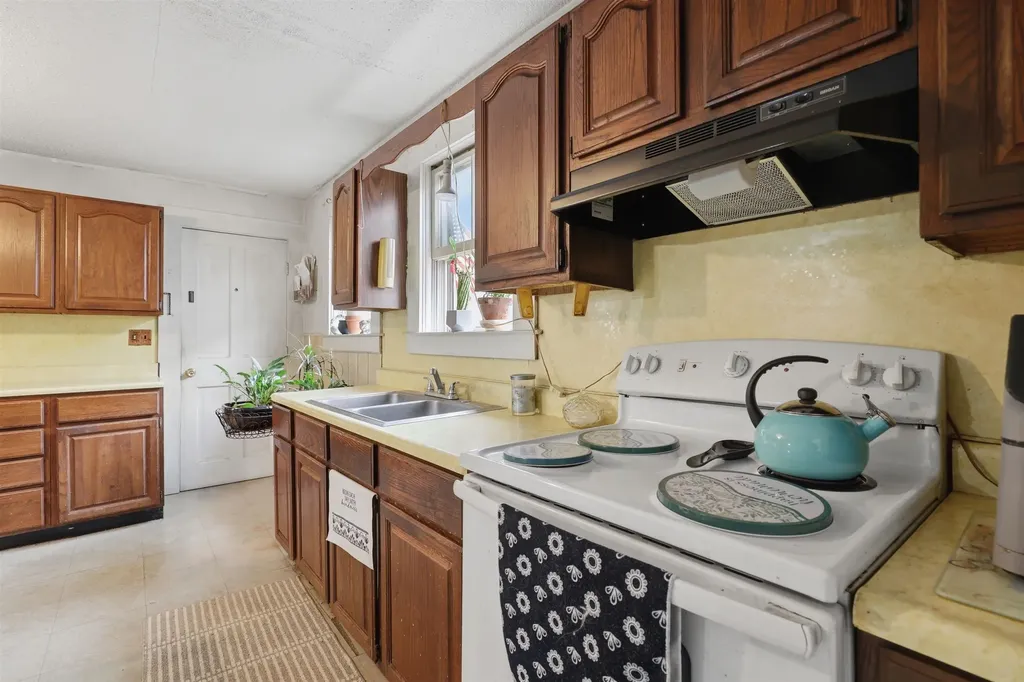 413 Islington Street Portsmouth NH 03801