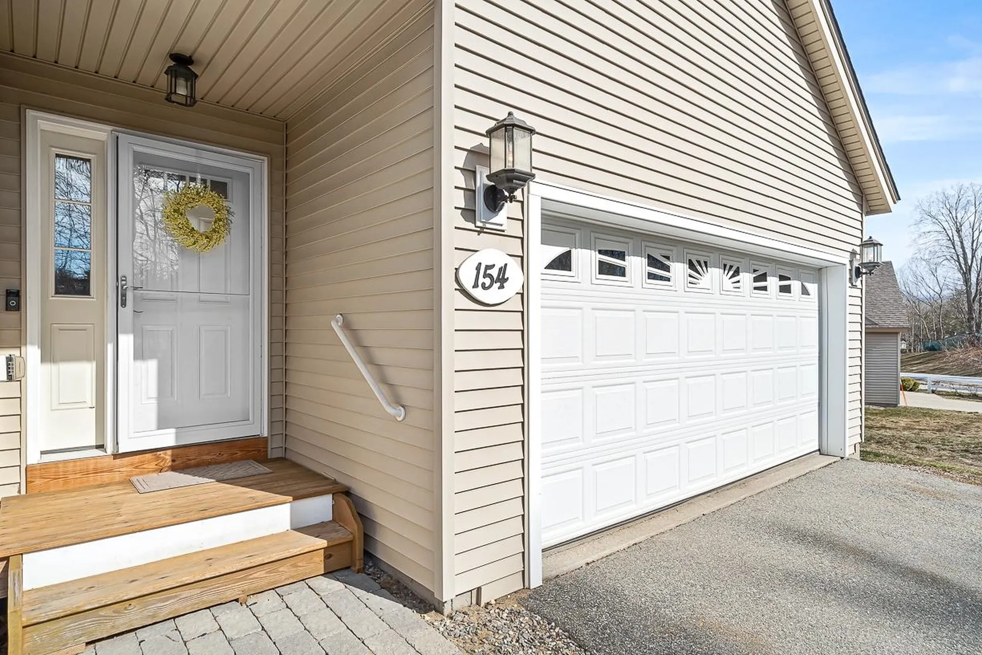 154 Hall Road Fremont NH 03044