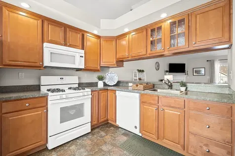 154 Hall Road Fremont NH 03044