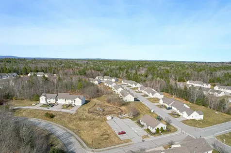 154 Hall Road Fremont NH 03044