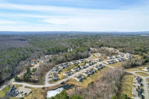 154 Hall Road Fremont NH 03044