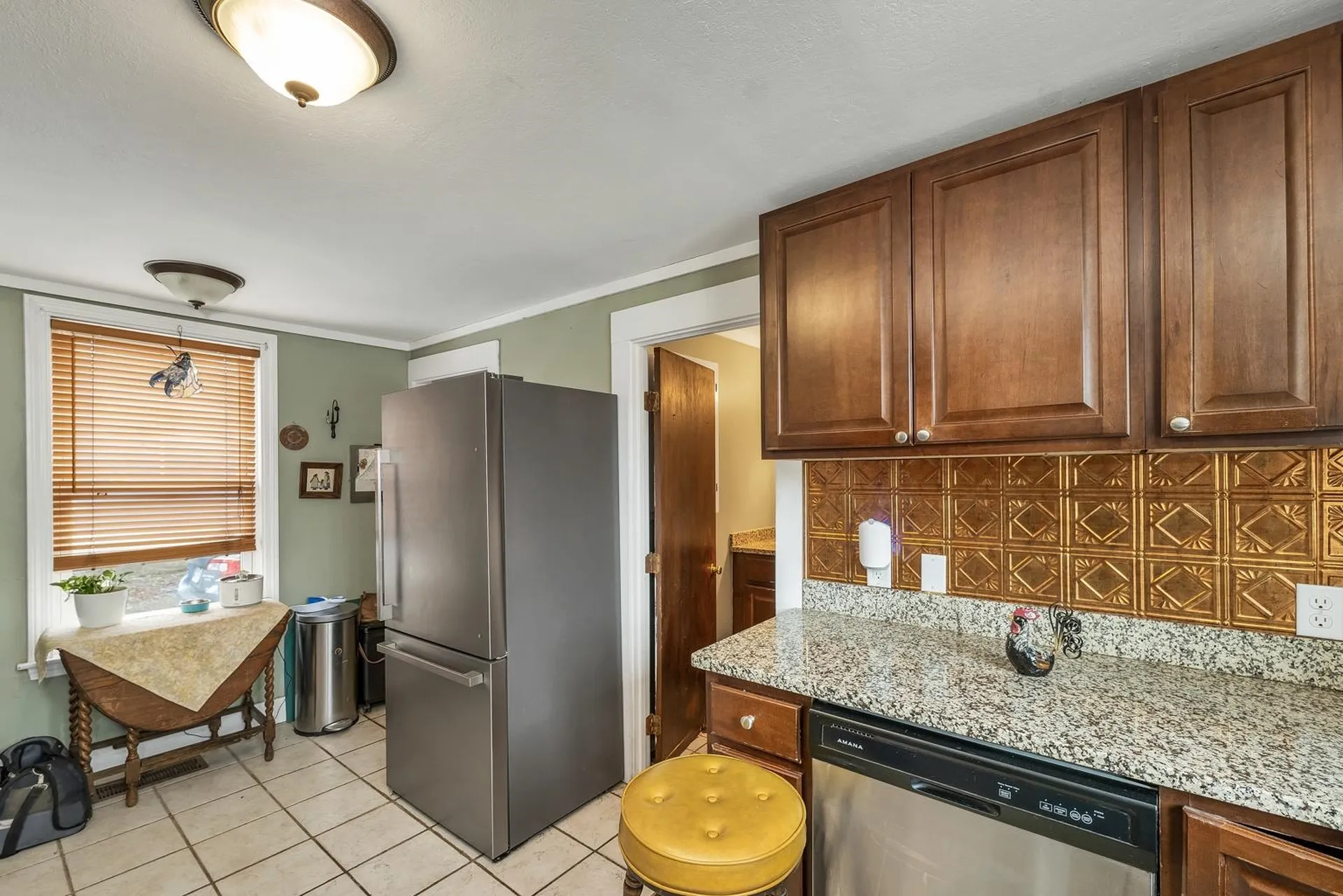 31 Pine Street Wolfeboro NH 03894-0000