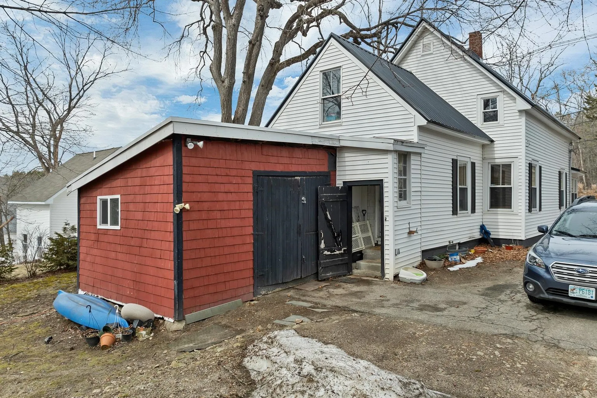31 Pine Street Wolfeboro NH 03894-0000