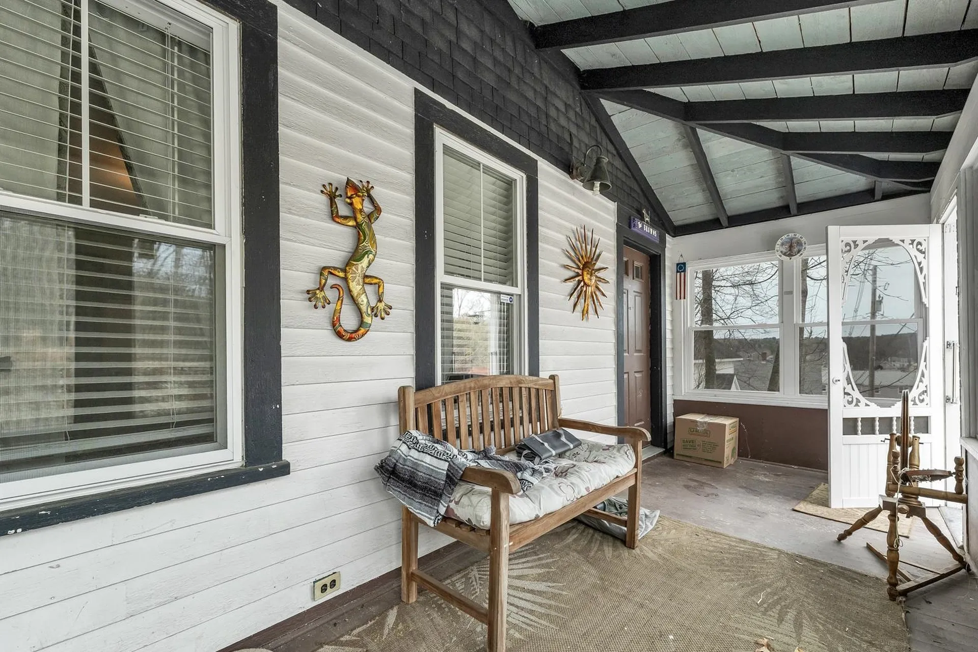 31 Pine Street Wolfeboro NH 03894-0000