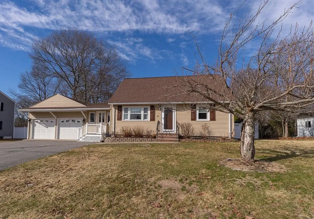 20 Colonial Drive Salem NH 03079